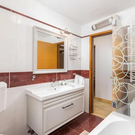 Lovely In Kacana With Kitchen Σπίτι διακοπών